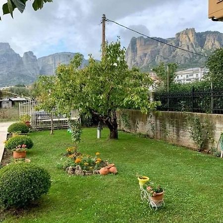 Apartament Meteora View Garden Kalambaka Zewnętrze zdjęcie